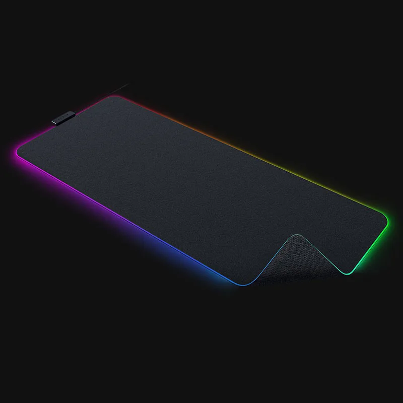 Imagem -05 - Tapete de Rato Híbrido Razer Strider Chroma 900 mm x 370 mm x mm