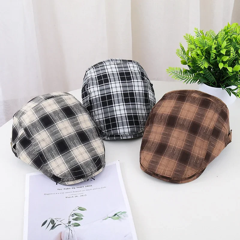 

New Arrival Checkered Forward Cap for Men & Women British Style Beret