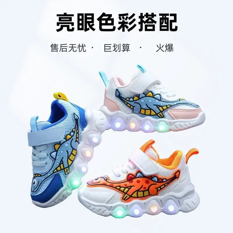 

Kawaii повседневная обувь, детская обувь, новый стиль, весенние кроссовки с изображением динозавра для мальчиков и девочек, дышащая сетчатая обувь с подсветкой для детей