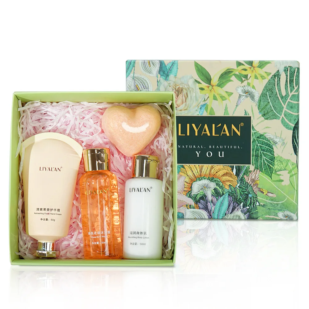 

Small gift box 4-piece set body wash body lotion cleaning care wash set blind box Deep cleansing moisturizing nourishing