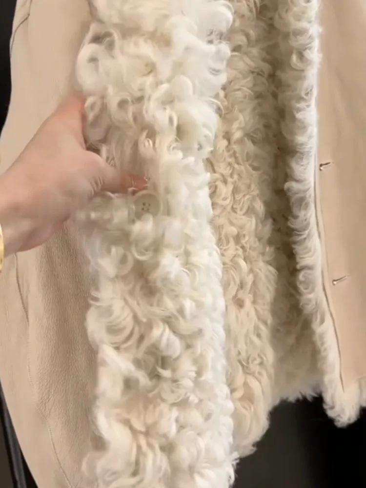 جاكيت نسائي كوري فاخر مبطن بالفرو والجلد، لون مشمشي، مقاس صغير، أنيق لفصل الشتاء...