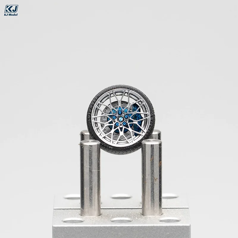 KJ MODEL 1:64 Modified Car Model Accessories, Wheel Hub with Tire Diameter of 10.2mm, Water Sticker with Calipers
