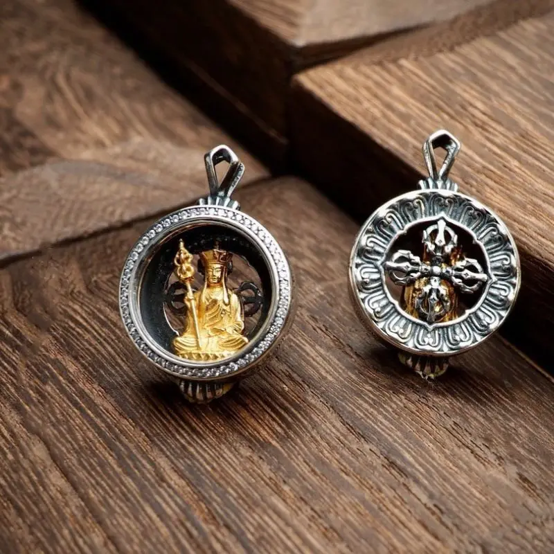 

New Dizang King Portable Small Buddha Shrine Pendant Mini Portable Buddha Shrine Niche for a Statue of the Buddha Pendant Small
