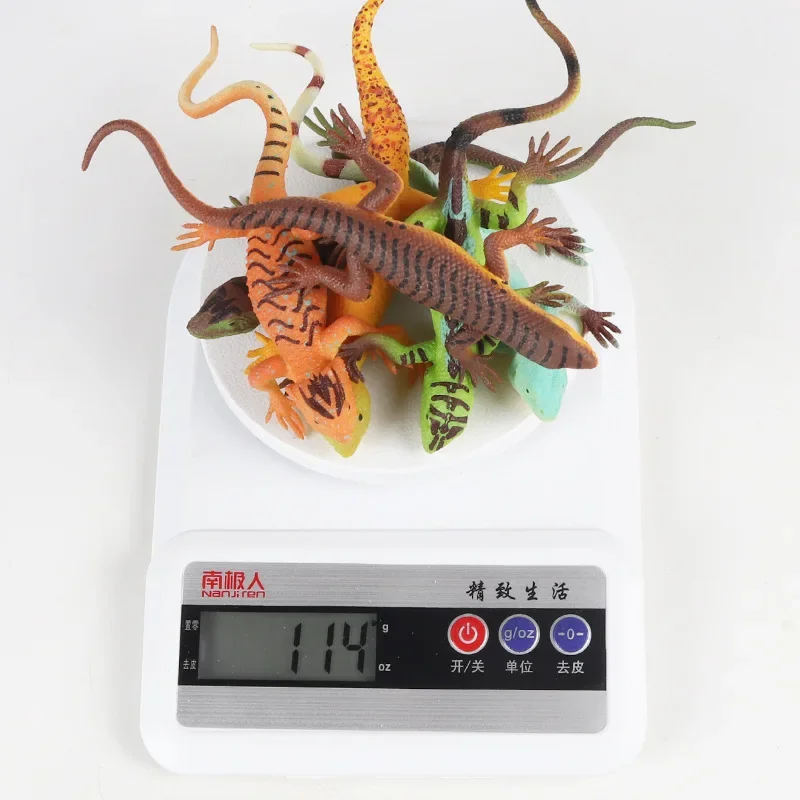 Insecto simulado, modelo de reptil anfibio, hierba, lagarto, leopardo-gecko, figuras de animales de plástico, juguetes, decoración de juguetes para trucos de Halloween