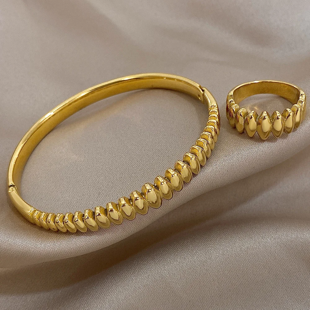 Unique Design Teardrop Beaded Stainless Steel Bracelet for Women Glossy 18K Gold Plated Smooth Bracelets Ring Waterproof Jewelry