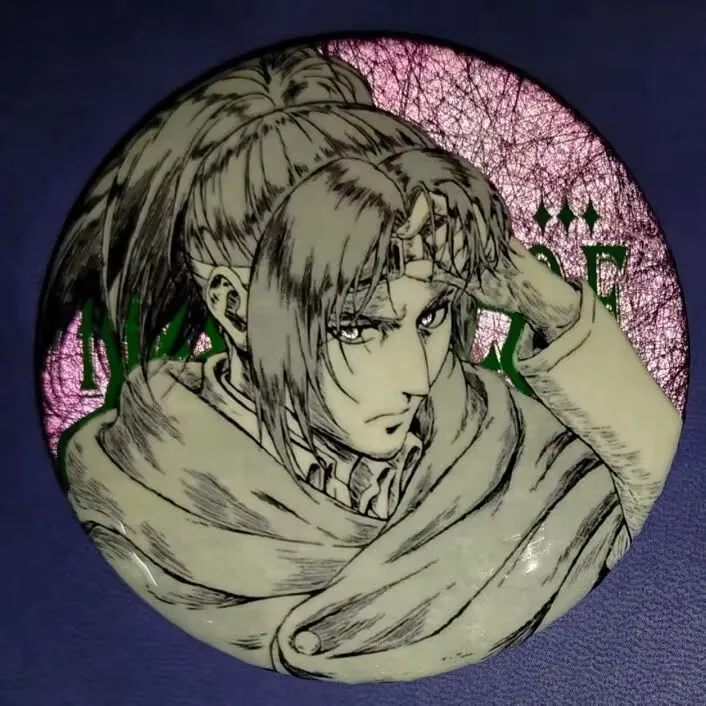 『進撃の巨人』周辺同人谷「リヴァイ・アレン・ミカサ・ハンジ」バーバッジ自作ブローチ