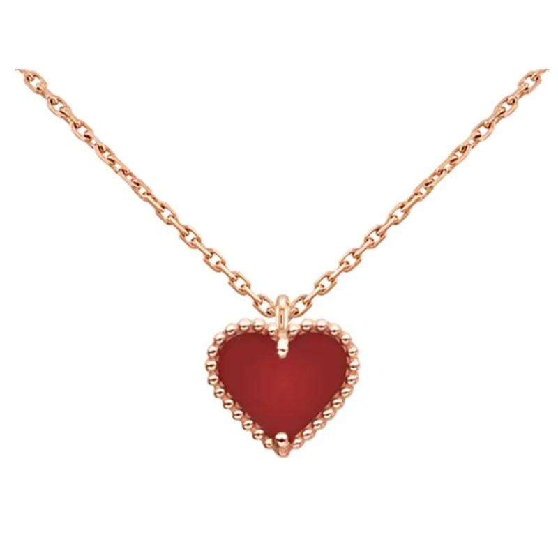 

Серебряный кулон Fashion-Forward S925 с испанским медведем — шикарный, привлекательный, экономичный