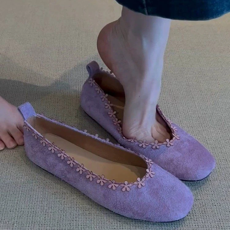

French-style shallow flat granny shoes for women, 2026 summer new vintage versatile slip-on purple lace single shoes for women