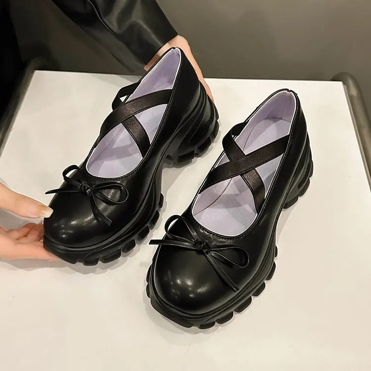 Thick soled silver shoes with new bow and raised height, paired with skirts, ballet small leather shoes, versatile single shoes