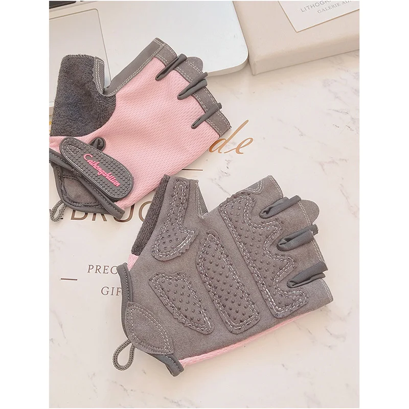 Men Women Summer Equipment Training Yoga Half Finger Ice Silk Letter Mitten Gym Fitness Non Slip Sport Bicycle Cycling Glove N23