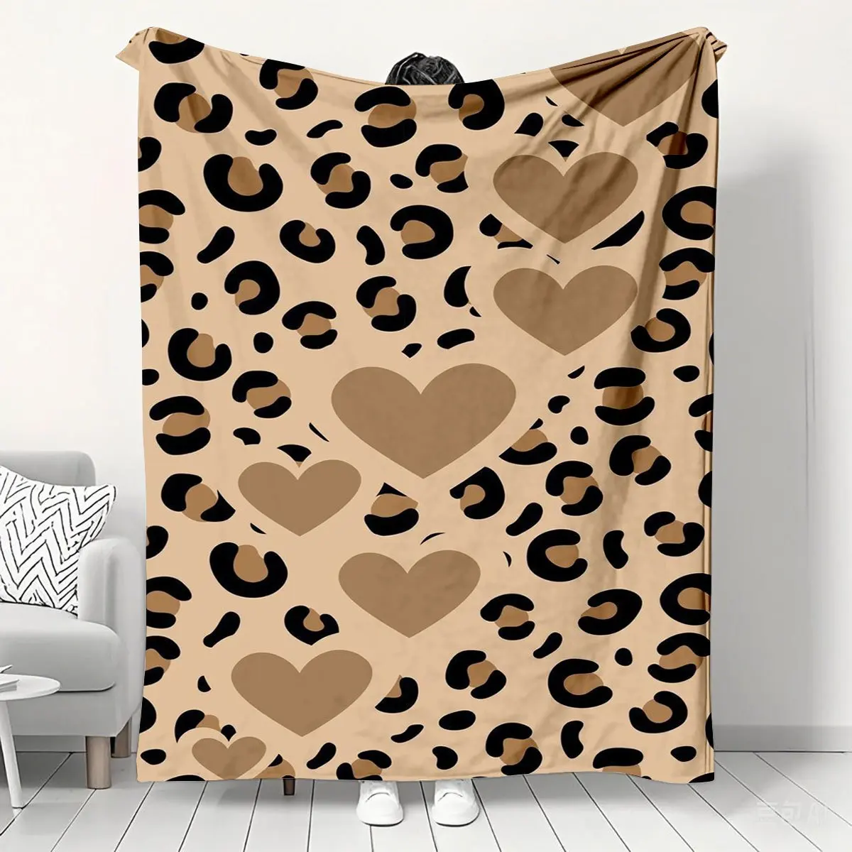 Leopard Print Heart Pattern Blanket, Soft Warm Thickened Fleece Throw, All-Season Home Nap Air Conditioner Blanket