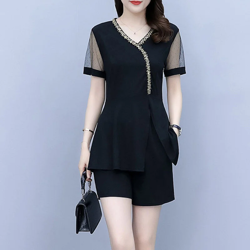 2022 Summer New Plus Size Clothing Women\'s Dress Fashion Casual Doll Collar Top Shorts Two Piece Set Professional Suit For Women