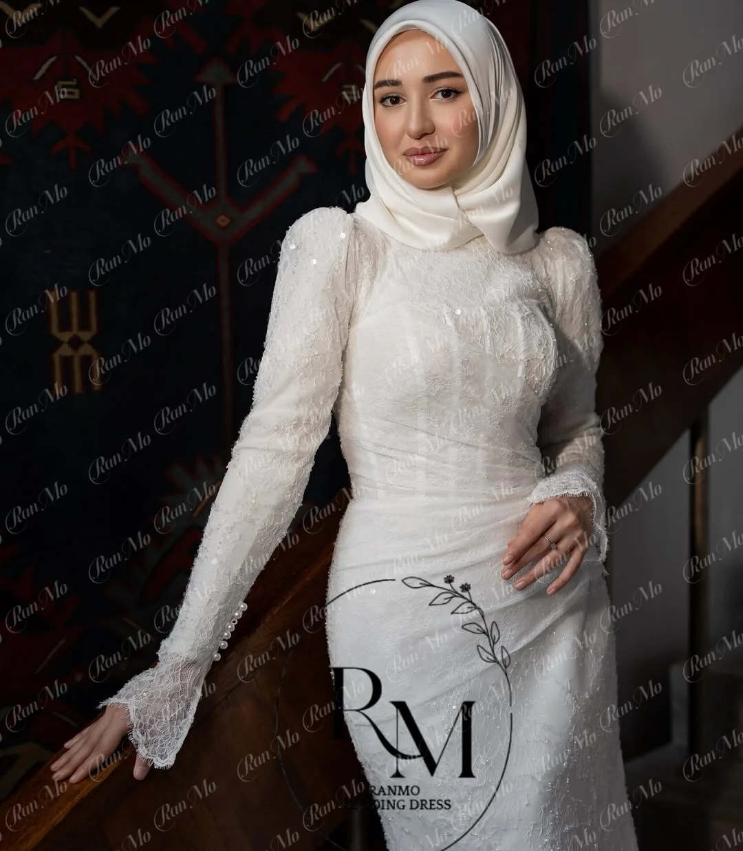 Abito da Sposa Ranmo Squisito Stile Sirena con Pizzo Scintillante, Maniche Lunghe, Plissettato, Vestito Nuziale Musulmano, Vestido de Novia Saudita 2026 con Strascico