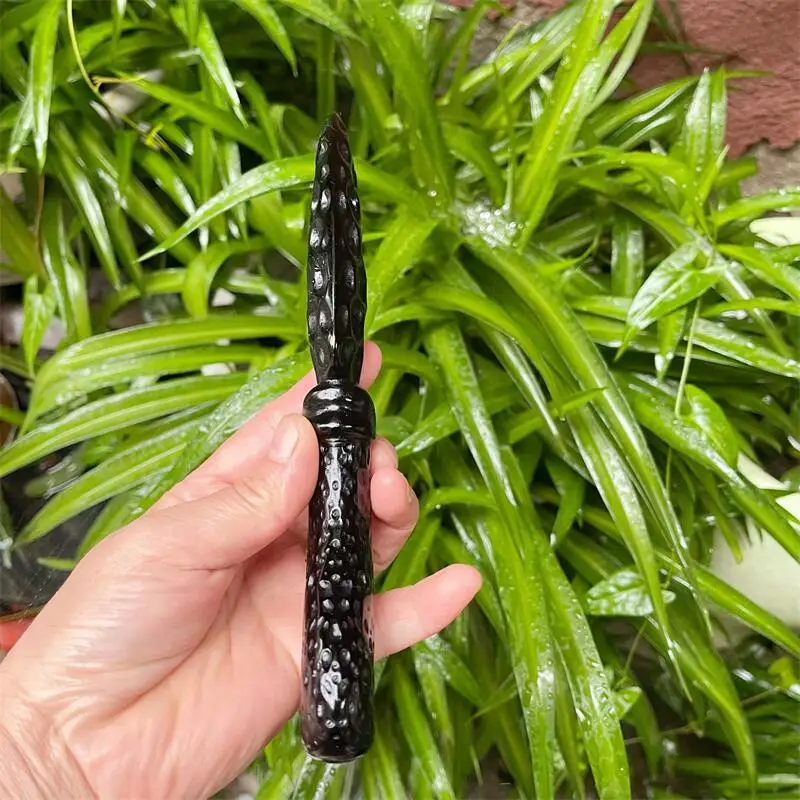 حجر سبج أسود طبيعي D agger نحت الأحجار الكريمة الريكي أحجار استشفاء ديكور المنزل عيد الميلاد هدية عيد 1 قطعة