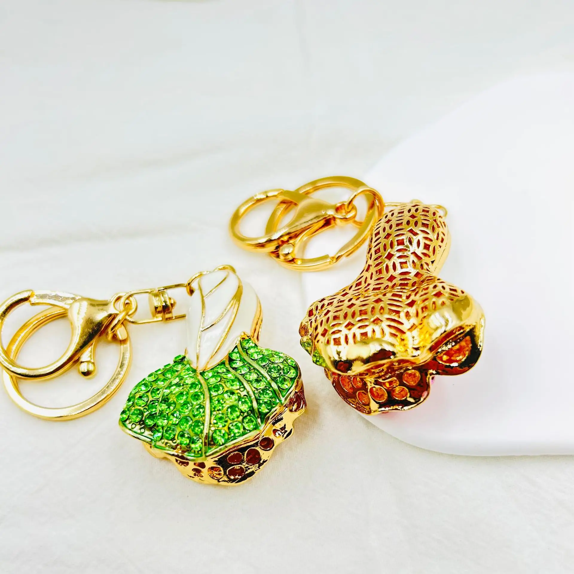 Cute Simulated Vegetable Keychain Rhinestone Food Mold Cabbage Pendant Fashion Bag Key Accessory