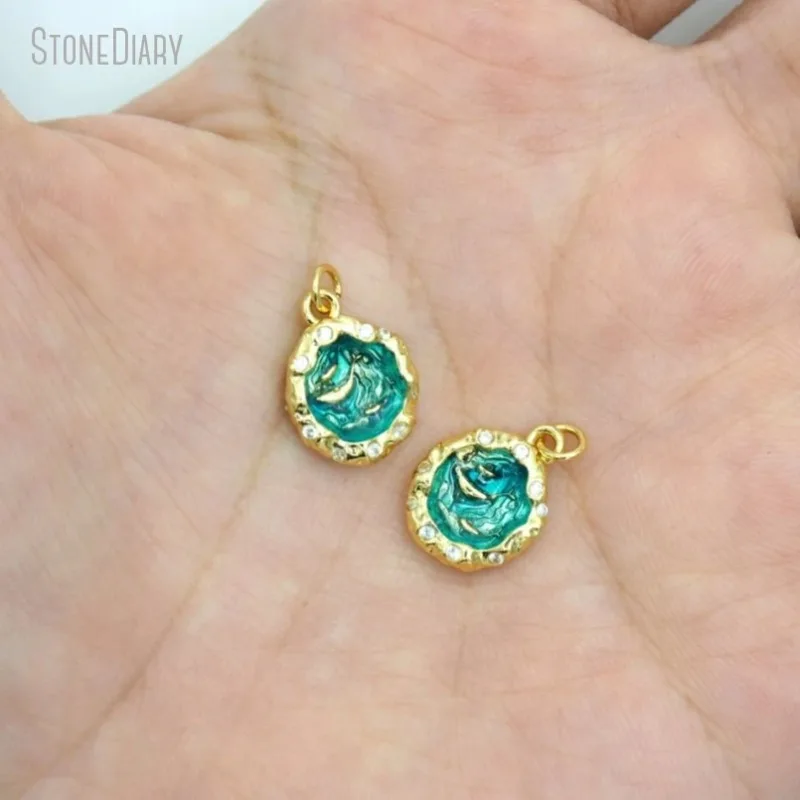 

Wholesale Handmade Vintage Necklace Bracelet Earring Pendant Green Gold Color Copper Jewelry Round Coin Shape Circle Pendant