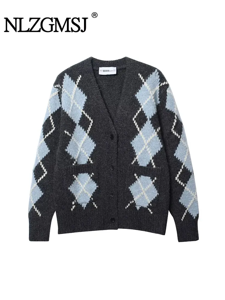

NLZGMSJ женский зимний кардиган 2025, модный вязаный клетчатый уличный свитер на пуговицах с v-образным вырезом и длинными рукавами, женский свитер, куртка