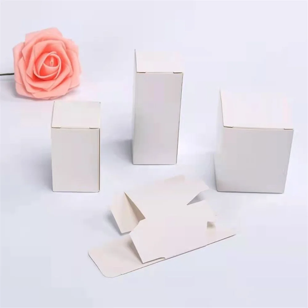 

50 Pieces Kraft Paper Folding Boxes Small Natural Cardboard Carton DIY Handmade Gift Packaging for Party Supplies