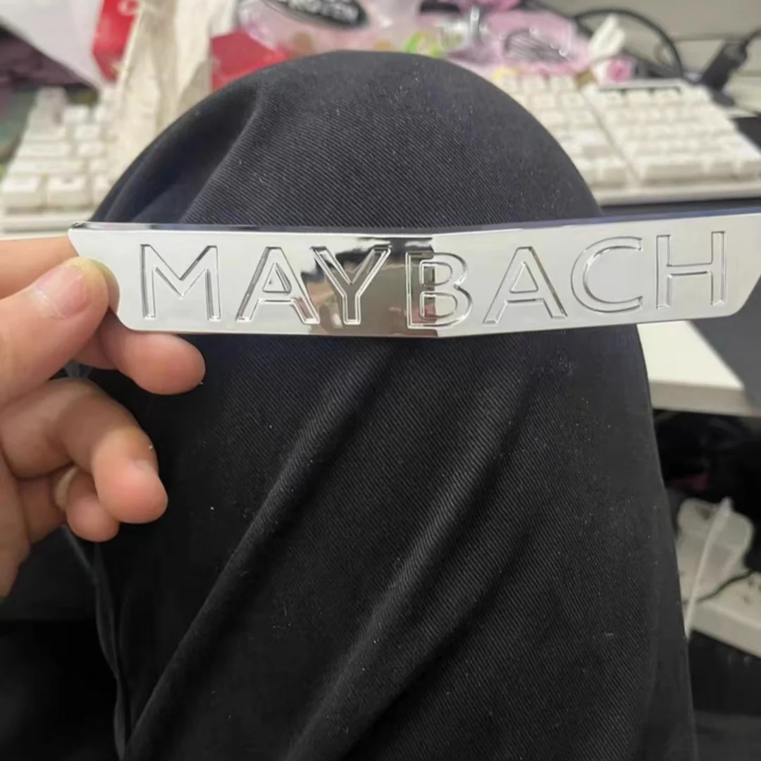 Silver plated Maybach logo For Mercedes-Benz S-Class W222 S320 S400 S500 S450 Maybach front grille Emblem 2014-2020