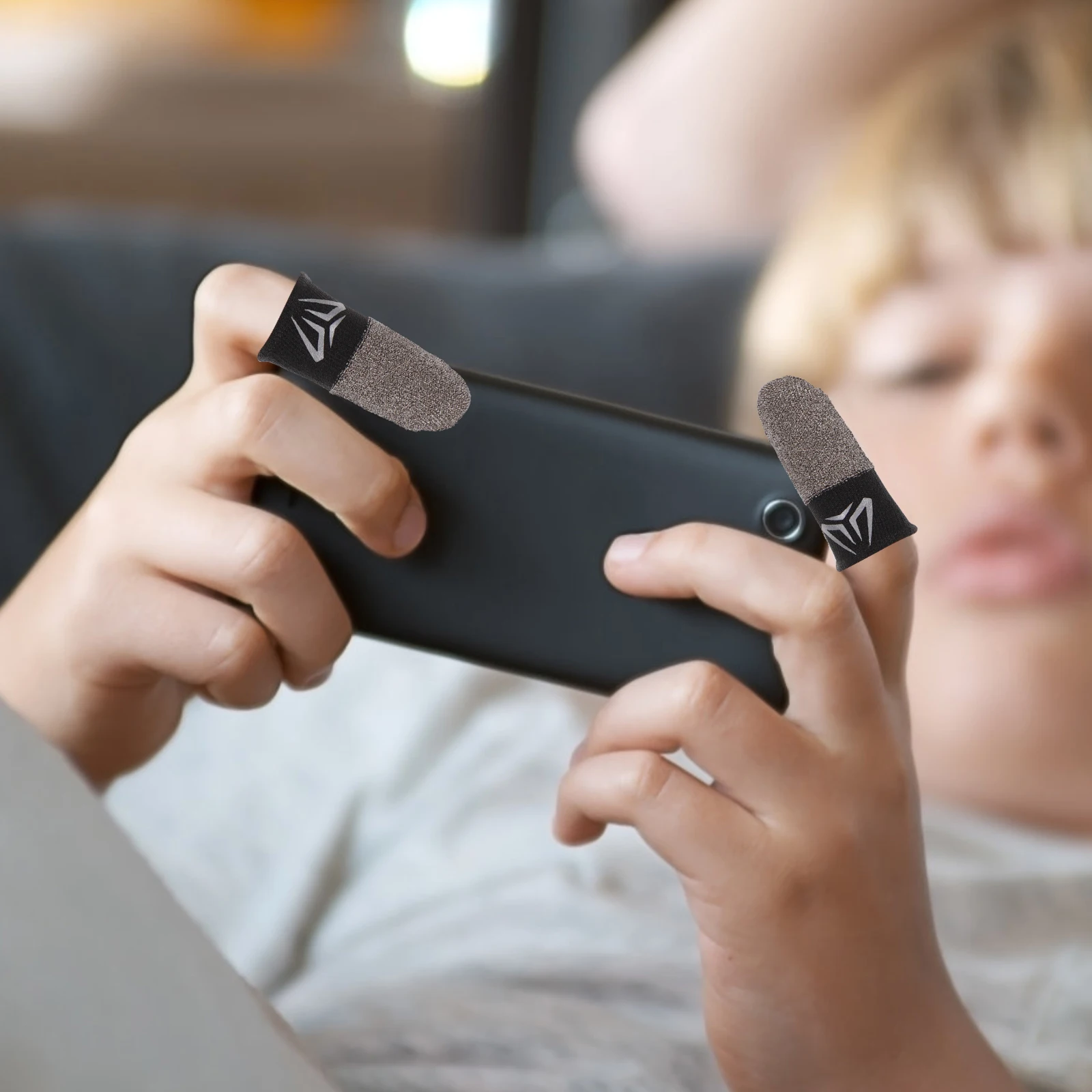 Breathable Mobile Gaming Finger Sleeves Highly Sensitive Thumb Covers Made Of Polyester And Iron For Comfortable Game