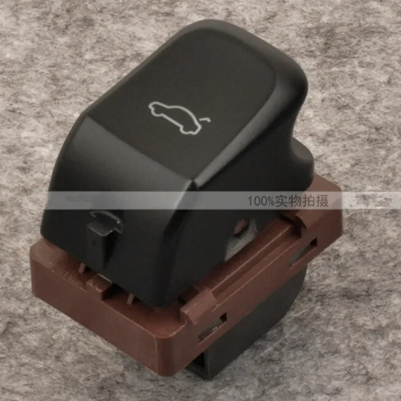 

PUSH Trunk Switch Trunk Lid LOCK Control Button For Audi A4 B8 Q5 2008 - 2012 8KD 959 831