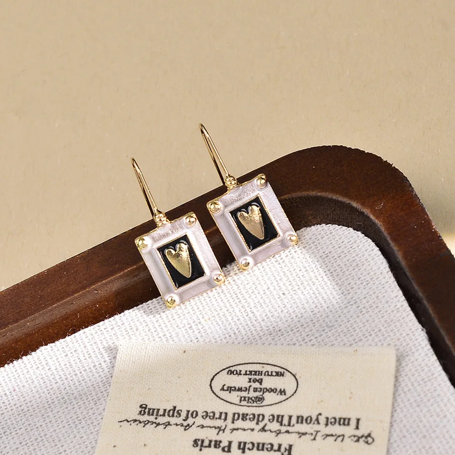 DIY accessories European and American ins new Valentine's Day retro square love pendant earrings fashionable versatile high temp