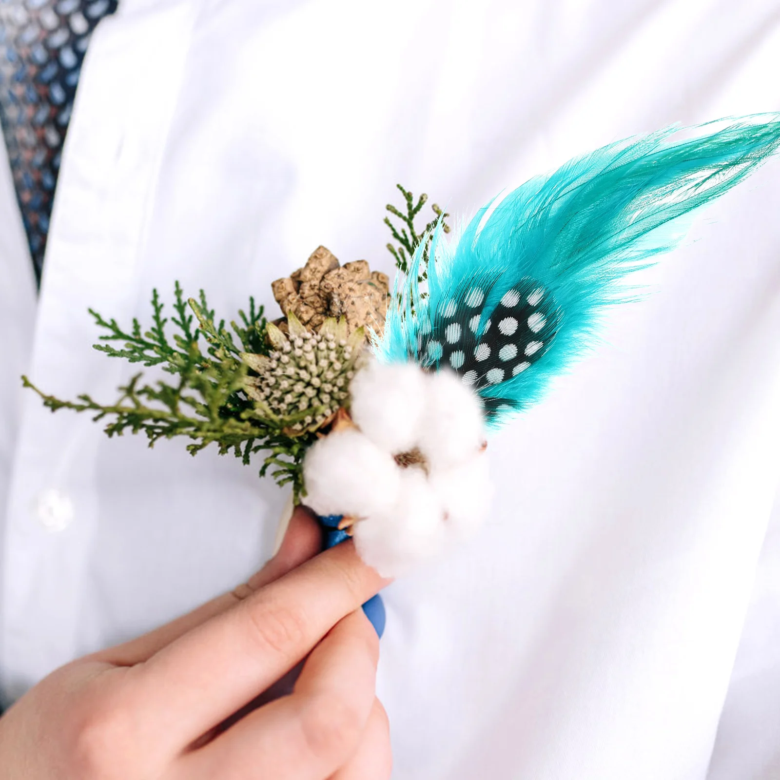 

12pcs Decoration Hat Craft Plume DIY Supplies Lightweight Creativity Gifts Accessories Bulk Plumes Materials