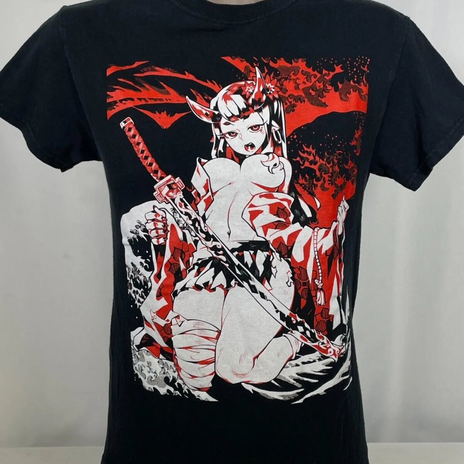 

Bad Habit Sexy Samurai Succubus Demon Spencer Anime Pattern T-Shirt Summer New Vintage Fashion Cotton Men's and Women's Top