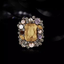 Vintage Style Rhinestone Diamonds Pin Accessories For Women Men Retro Palace Design Brooch Badges