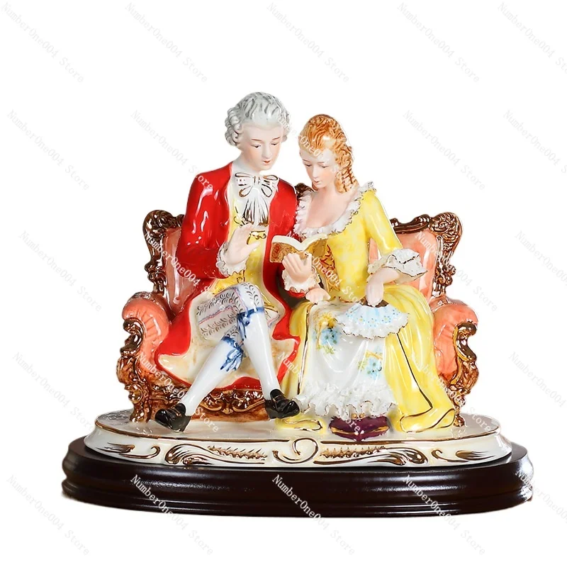 Applicable to  ceramic character ornaments, luxurious royal home furnishings, luxurious craftsmanship, boutique couple decora