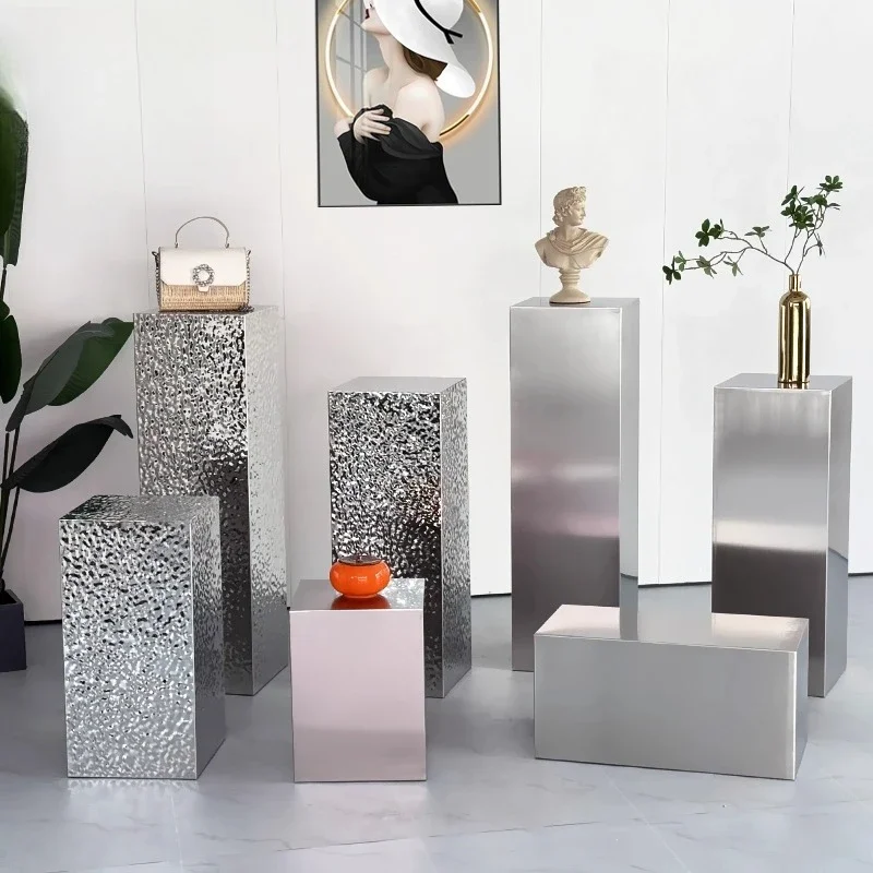 Stainless steel display cabinet, water corrugated board, custom brushed mirror women's clothing store, shoe store, Nakajima mode