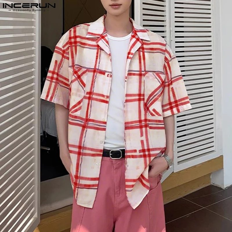 

INCERUN модная мужская клетчатая рубашка с лацканами и коротким рукавом, повседневная мужская одежда больших размеров, уличная одежда, 2025 карманов, корейские мужские рубашки S-5XL