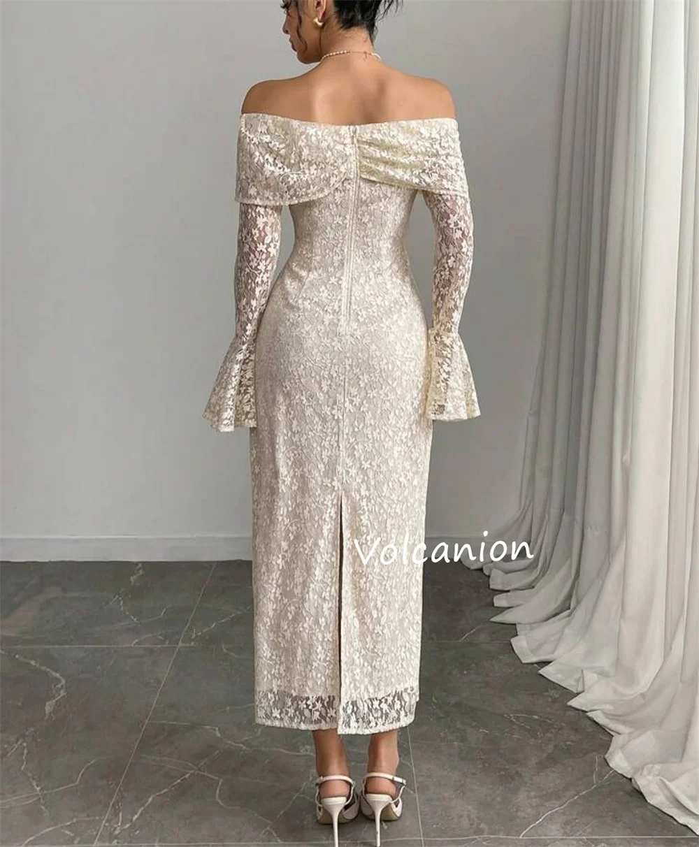 تخصيص الشريط الطية خارج على الكتف ألف خط فساتين متوسطة الطول مناسبة مخصصة الرجعية رائعة جودة عالية