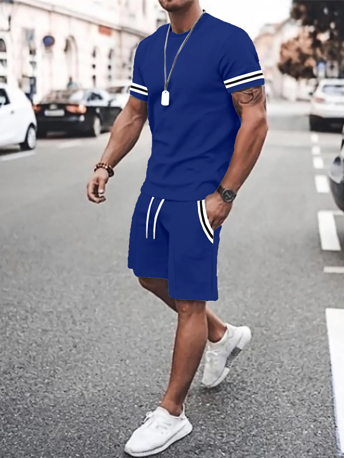 

Men's Striped T-Shirt & Shorts Set, Loose Tee with Side Stripe Casual Pants, Lightweight Breathable Summer Tracksuit