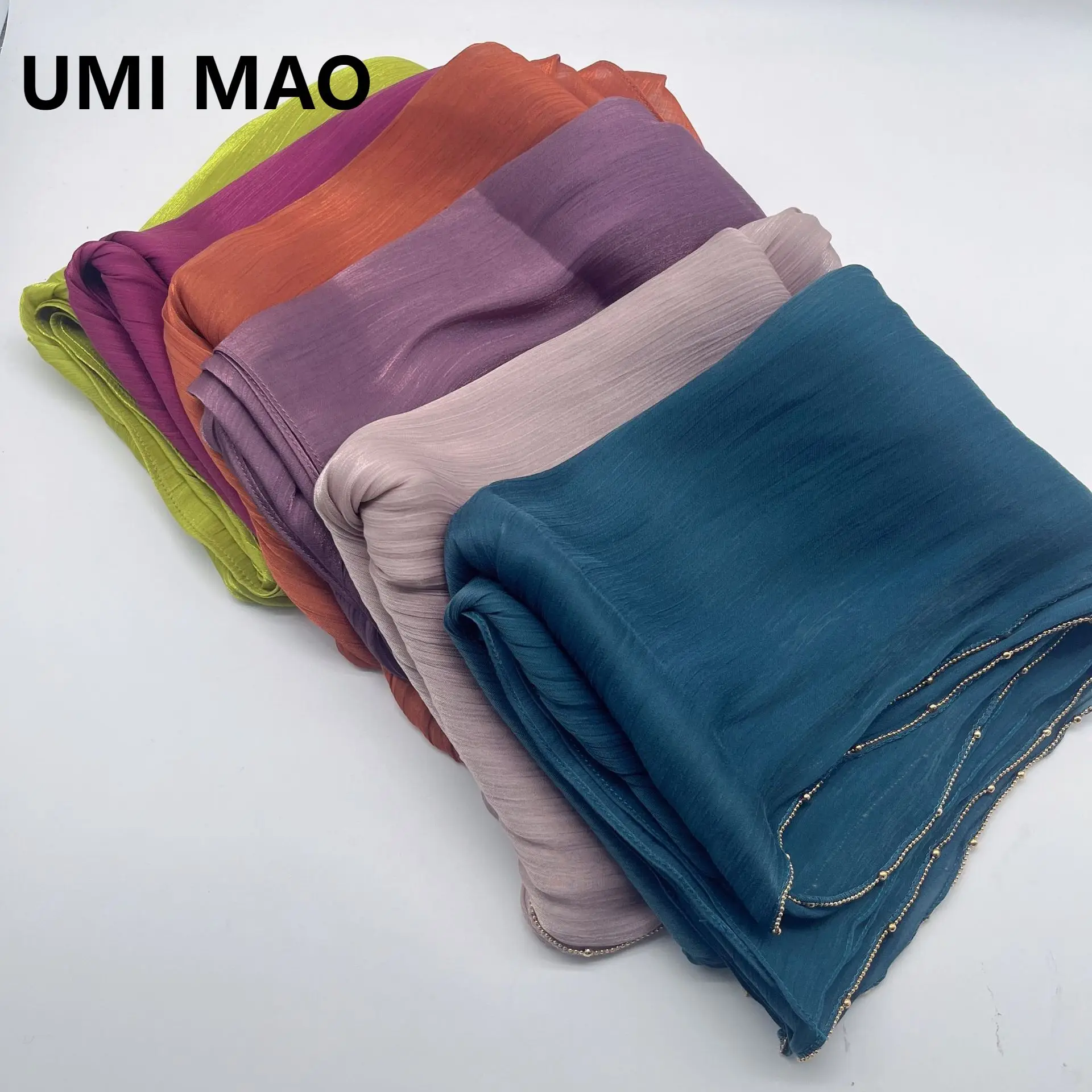 

UMI MAO Summer Bright Silk Satin Single Edge Metal Chain Headscarf Island Silk Scarf High-end Malay Headscarf Arab Y2K