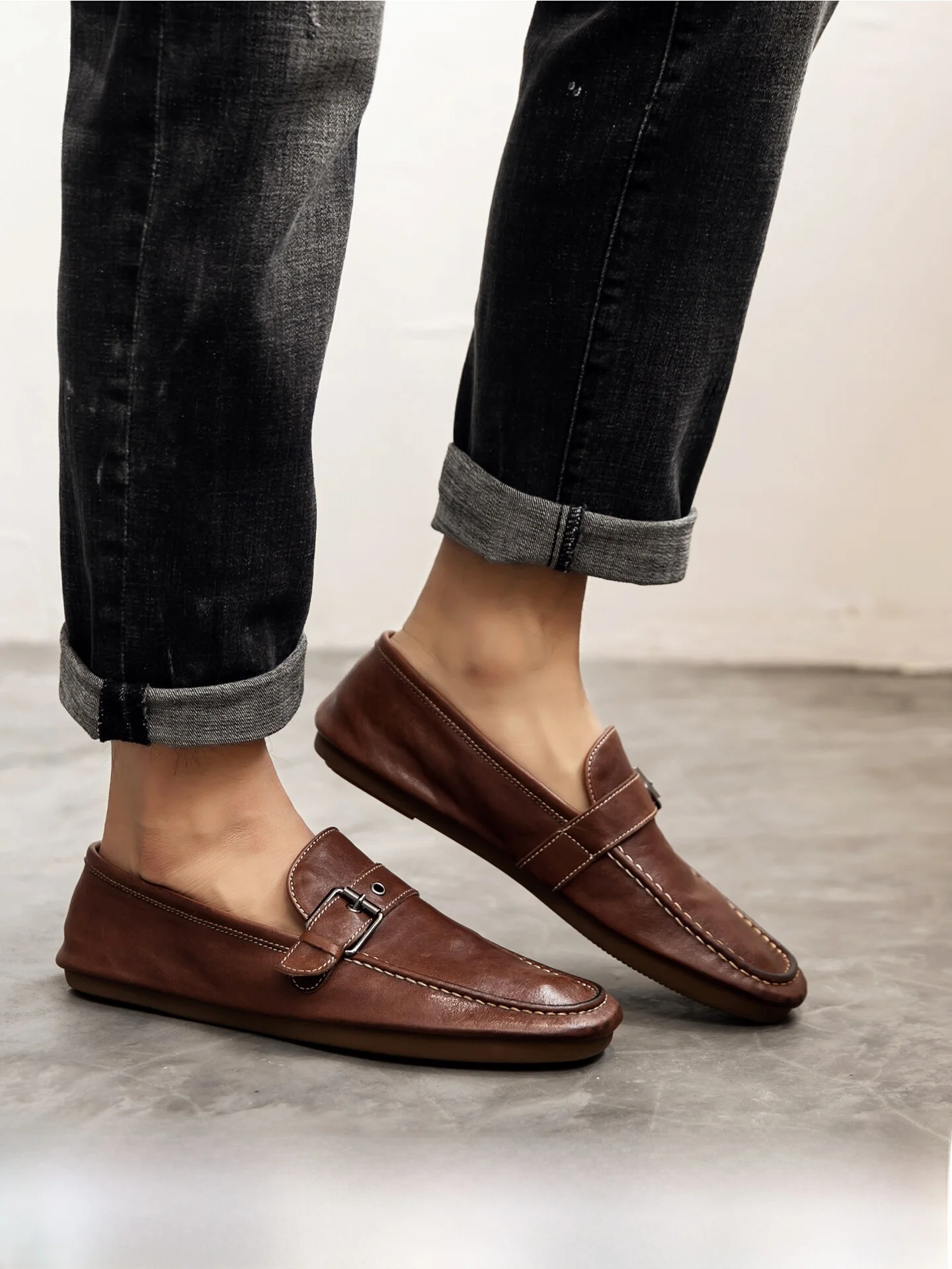 

Мужские мокасины из натуральной кожи: удобные, мягкие, в ретро-стиле, британский дизайн, без шнурков, повседневные, дышащие, с круглым носком