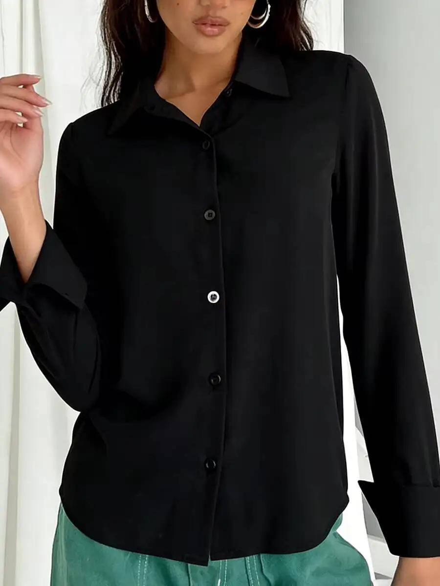 

Женская блузка с воротником, длинным рукавом, на пуговицах, однотонная, свободного кроя, минималистичная, весенне-летняя, повседневная, офисная, легкая.
