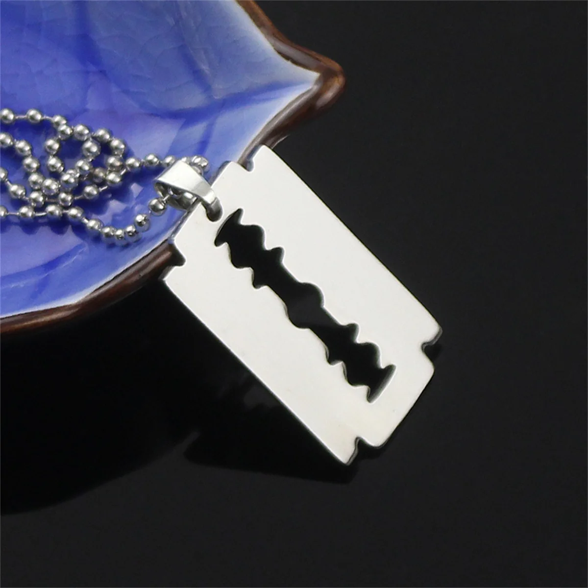 Stainless Steel Blade Razor Necklaces Gothic Punk Men Jewelry Sliver Color Metal Pendant Necklace Hiphop Accessories