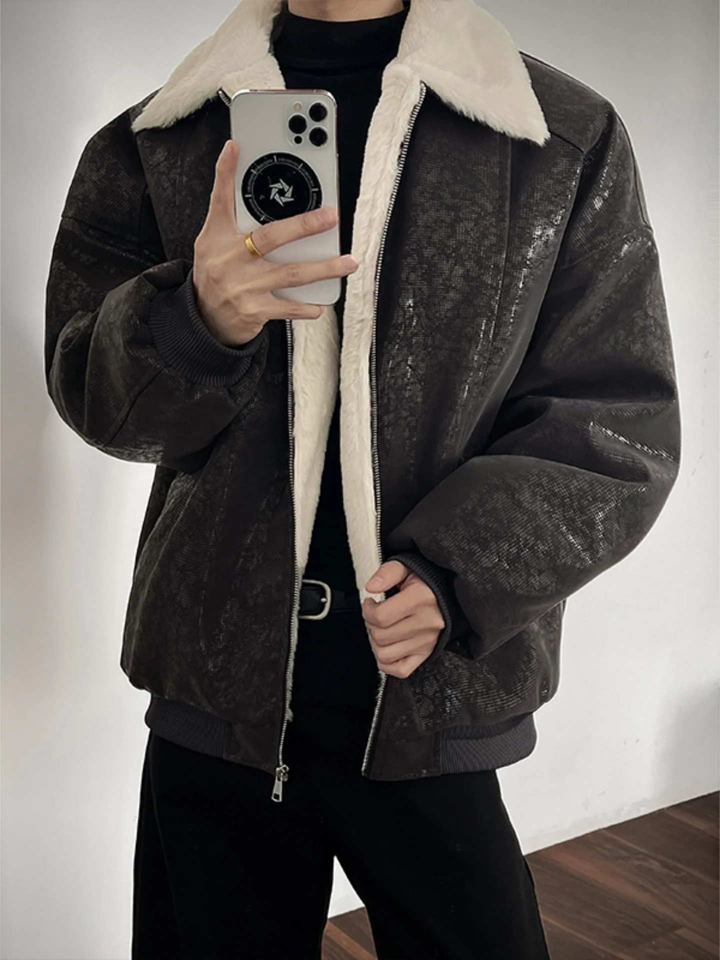 

Мужская зимняя стеганая куртка-пуховик с меховым воротником, утепленная, на молнии, с длинными рукавами, Cleanfit