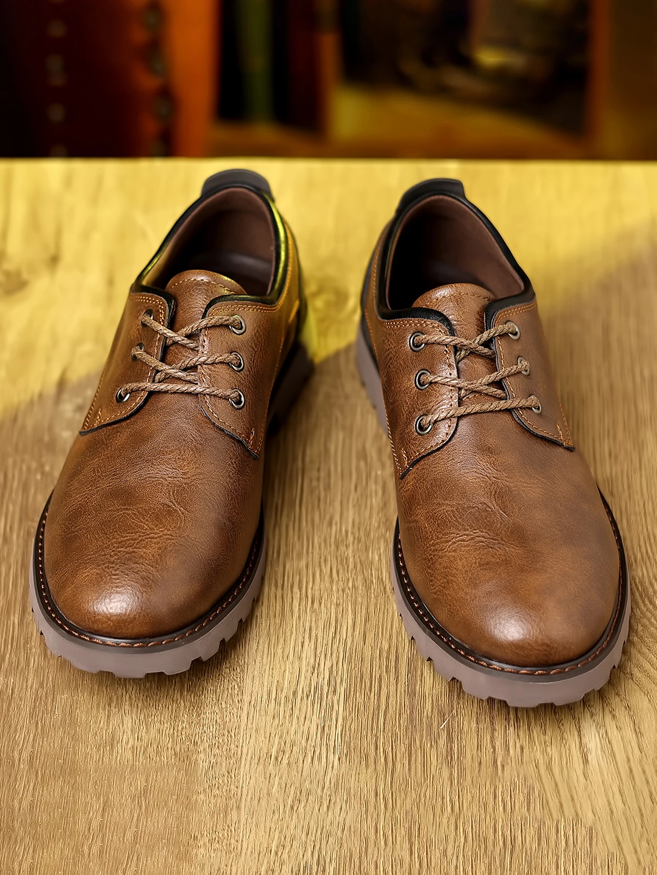 

Men's Round-Toe Lace-Up Non-Slip Wear-Resistant Work Shoes New Retro Thick-Soled Leather Shoes