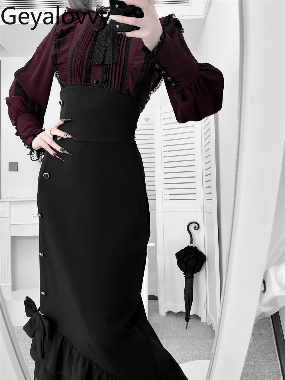 قميص بناتي جميل على الطراز الياباني الأصلي بأكمام طويلة وياقة واقفة وربطة عنق عالية الخصر وتنورة حورية البحر الطويلة للتخسيس