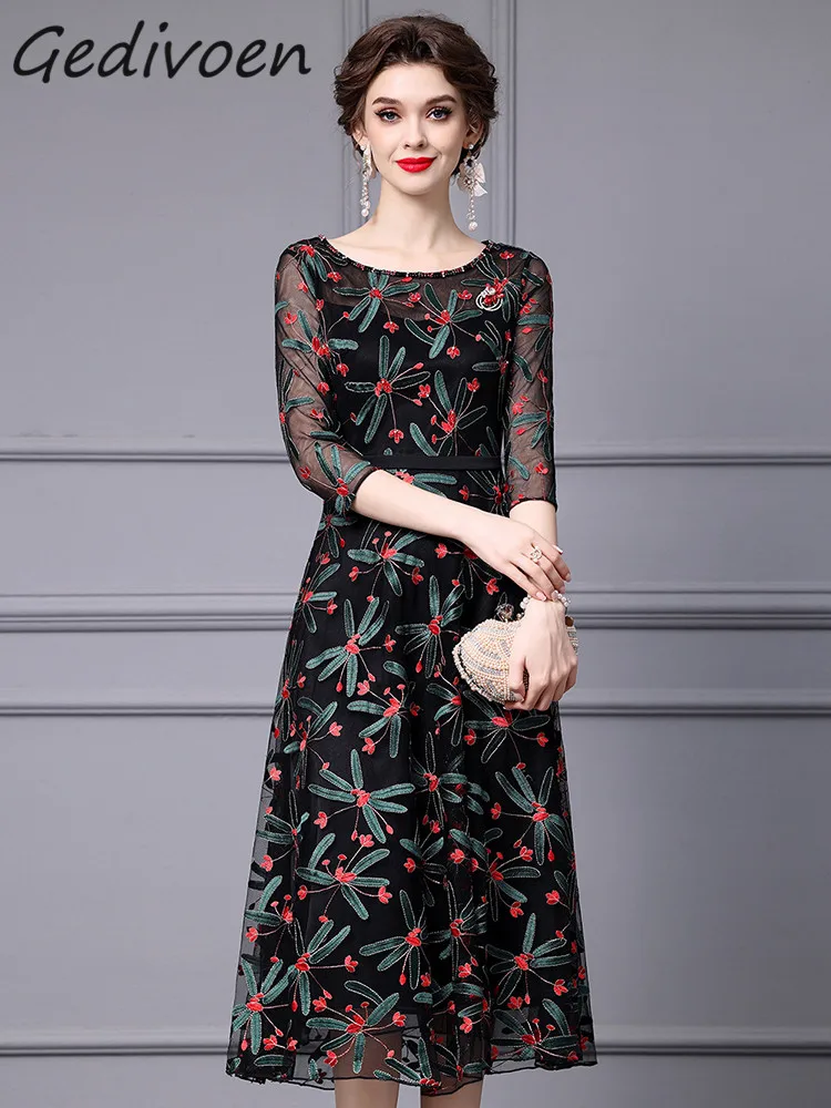 Gedivoen Spring Fashion Designer Vintage Mesh Spliced Dress Women's O Neck Embroidery High Waist Slim Holiday Party Long Dress