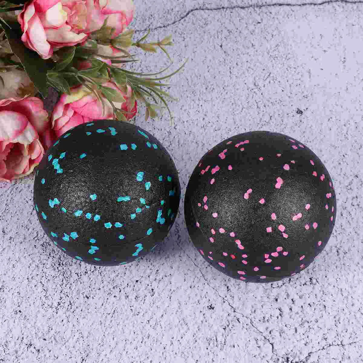 2pcs Yoga Auxiliary Ball Fitness Ball Convenient Exercise Ball Foot Massage Ball for Home Inside (Pink Dot Pattern + Green Dot P