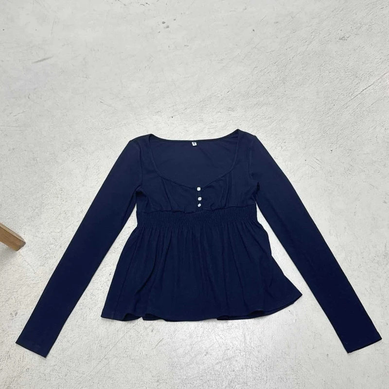 

Vintage Long Sleeve Bottom Top Square Neck Women's T-Shirt