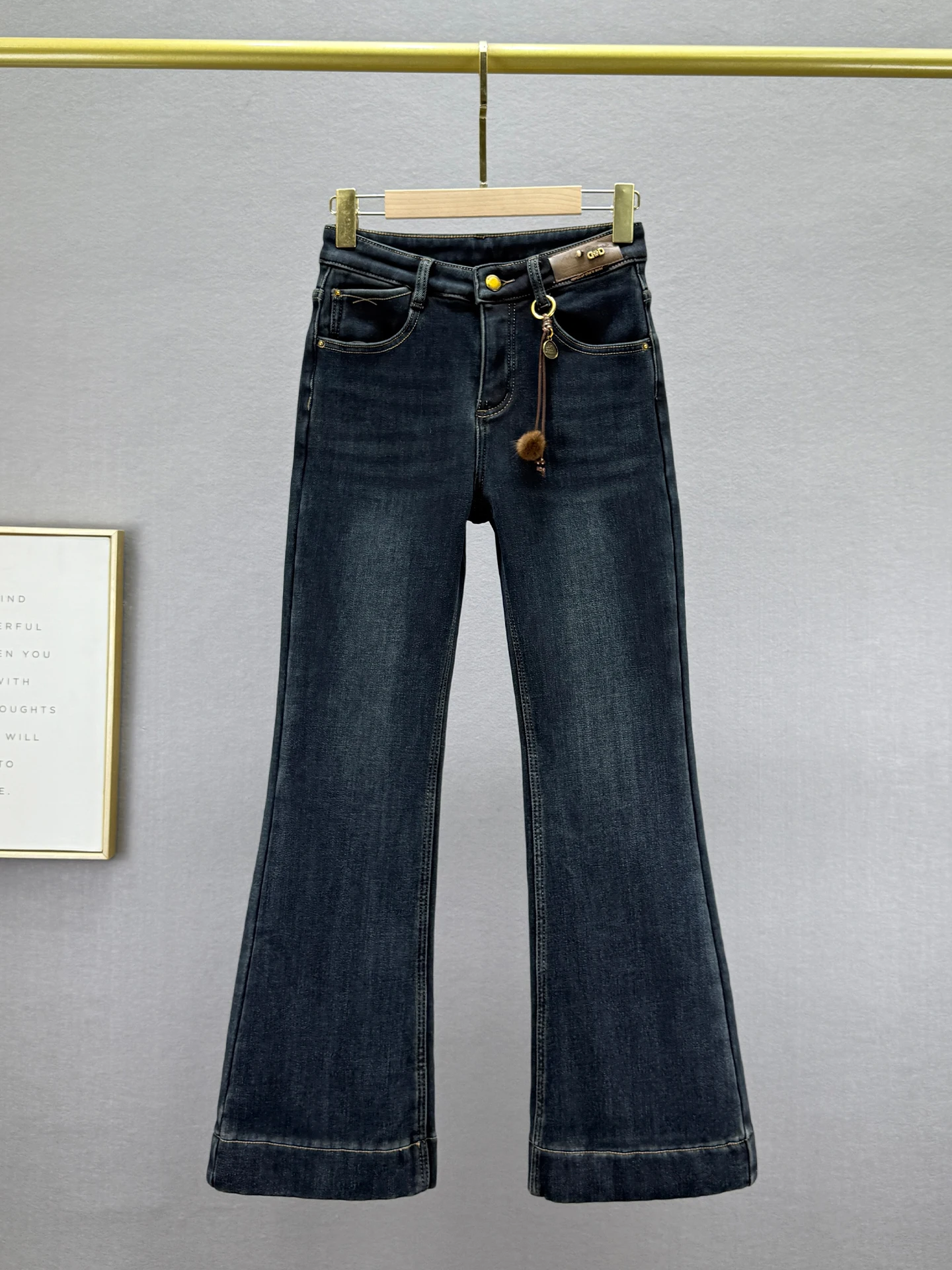 

Утепленные джинсы с высокой талией для женщин, винтажные, облегающие, длинные брюки, зимние, новые, модные, слегко расклешенные