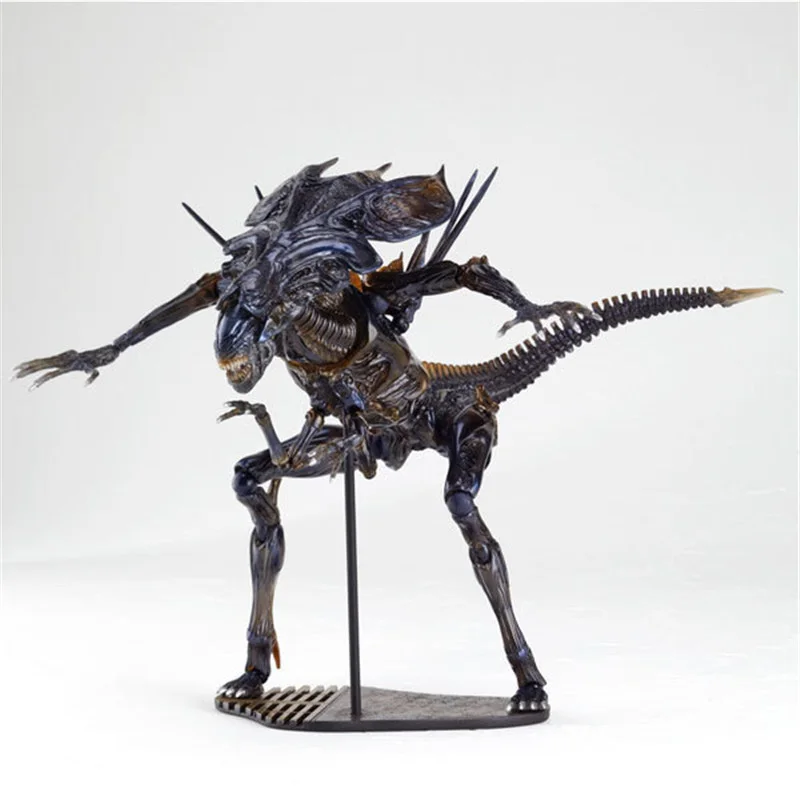 Alien vs. Predator Queen Action Figure Xenomorph Collection Ornaments Movable Model Toys