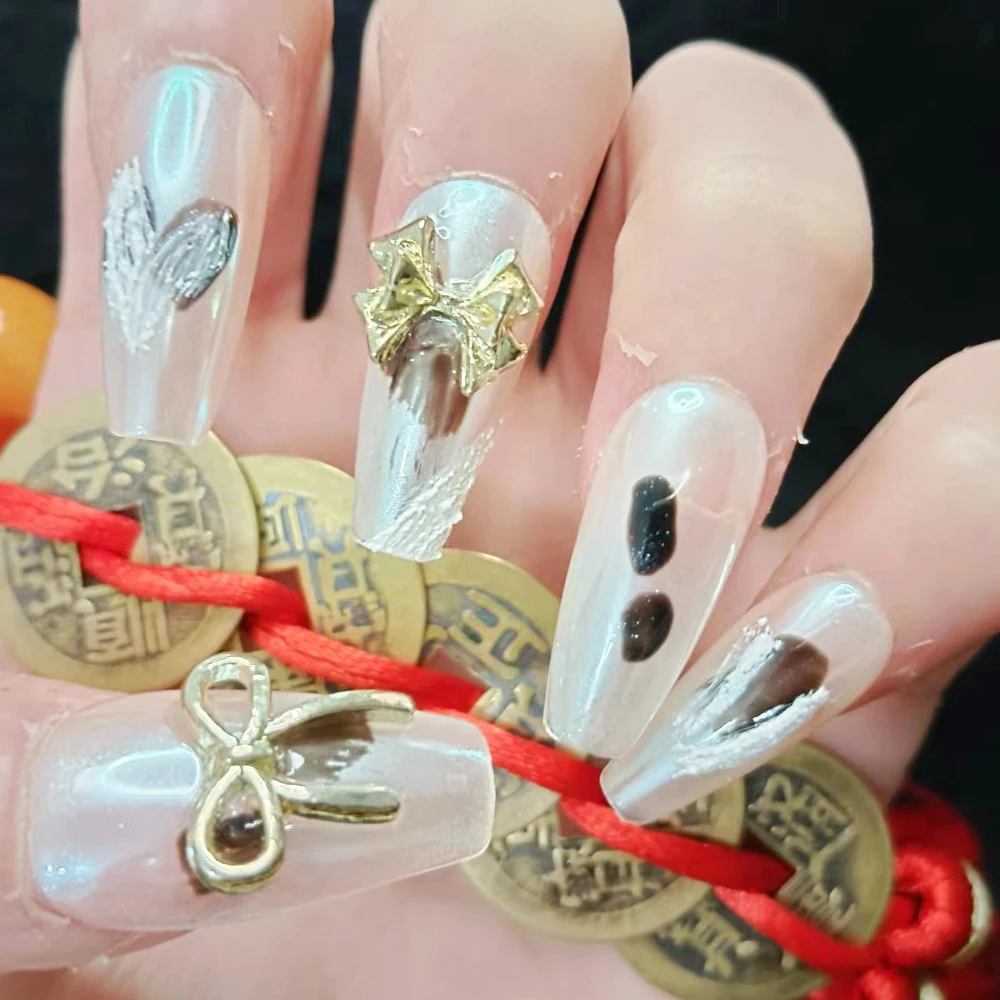 Press on Nails Classical Chinese Knot ButterflyDrawing a Portrait Nail Tip Handmade Wedding Celebration Reusable Fake Nails