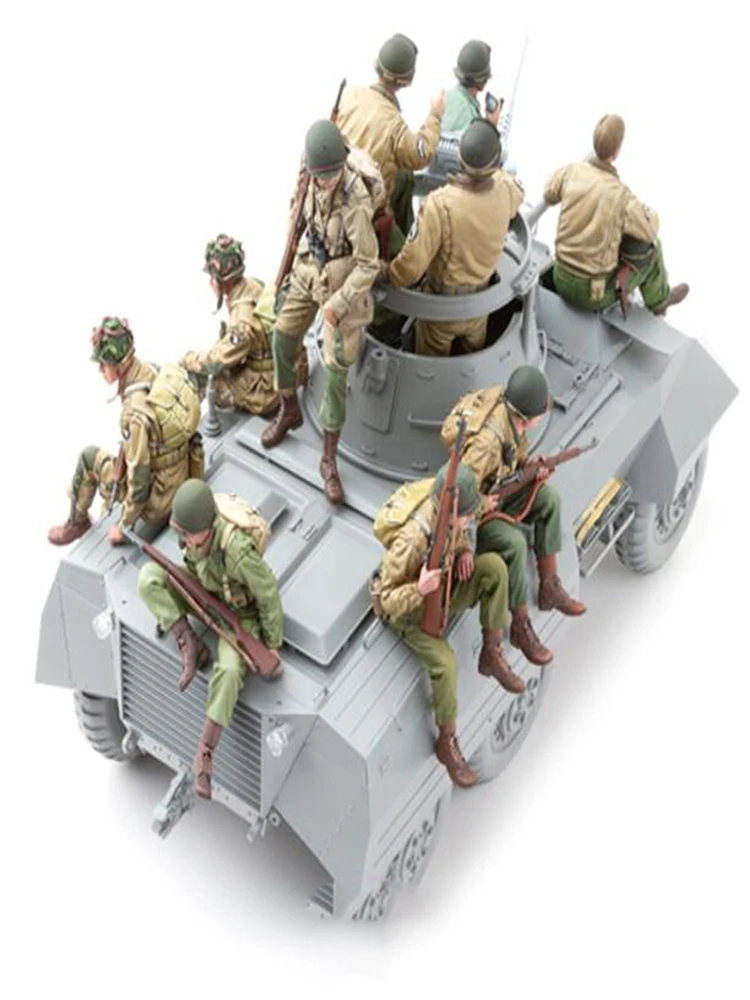 

Unassambled 1/16 modern soldier crew include 10 (NO TANK ) Resin figure miniature model kits Unpainted