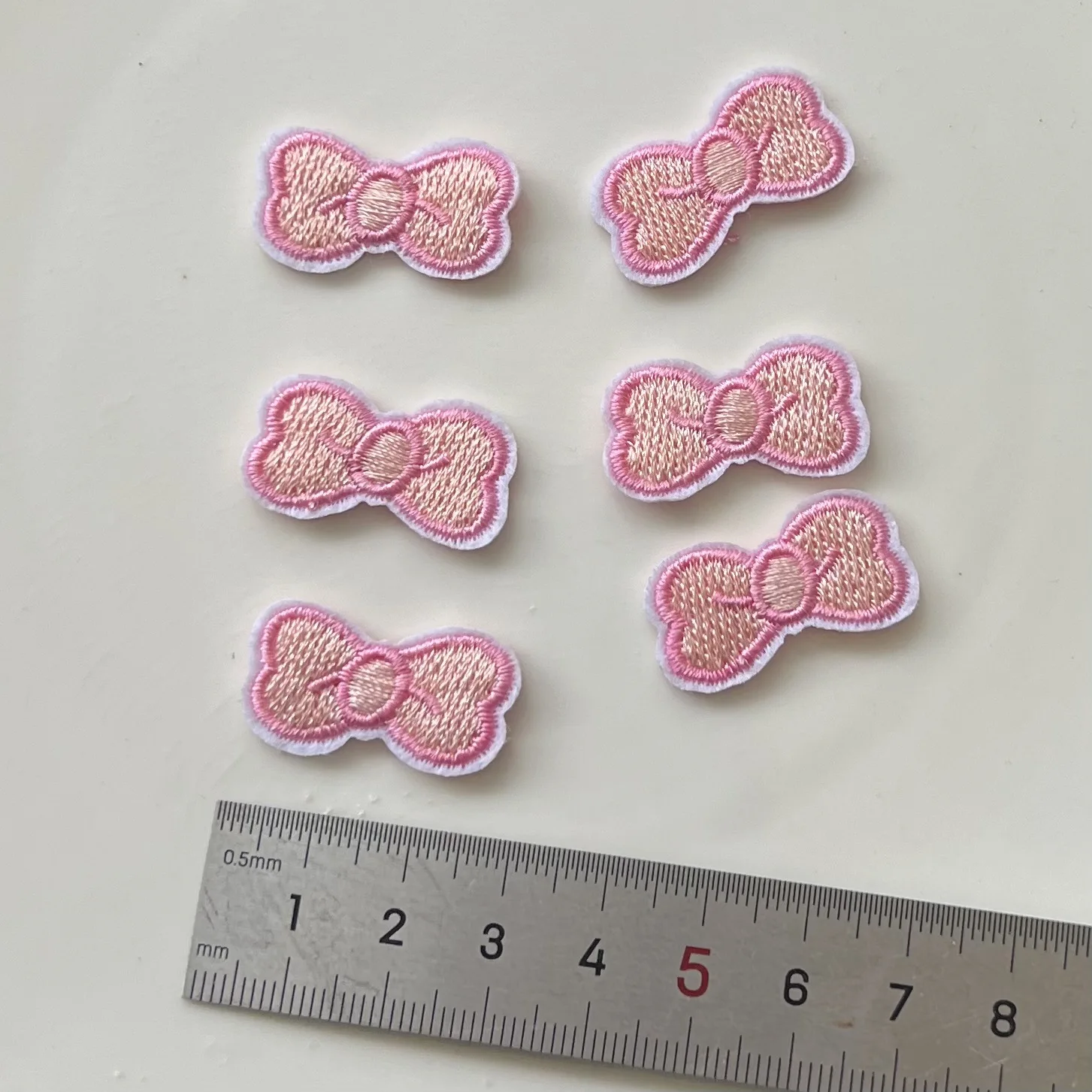 5 stks miniso serie roze strik cartoon hars plaksteen cabochons diy ambachten materialen sieraden maken charmes