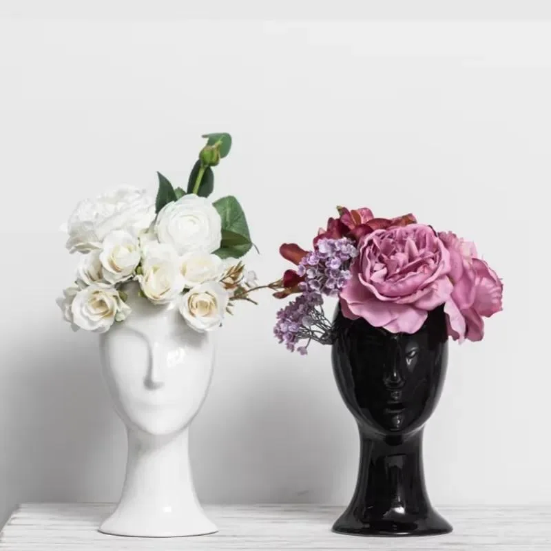 New creative ceramic vase art ornament simple home decoration European ceramic decorative bottle customization